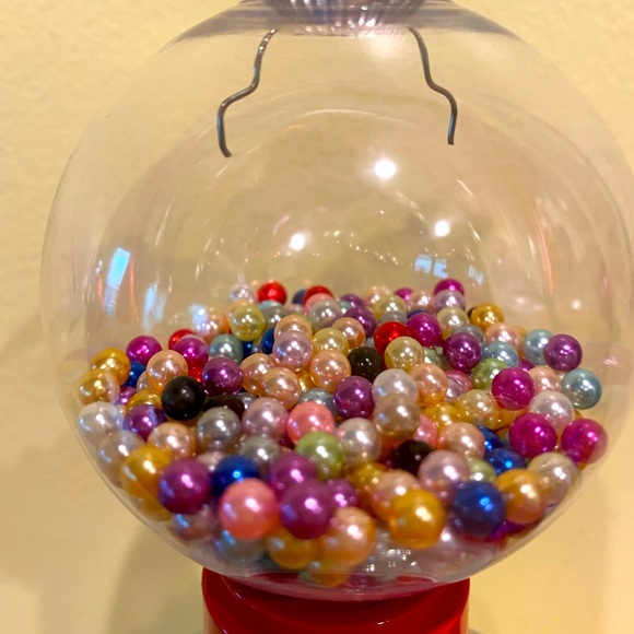 Christmas Ornament Gum Ball - Picture 4 of 7